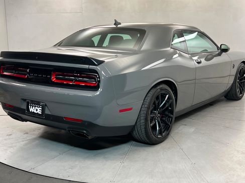 Used 2023 Dodge Challenger SRT Hellcat RWD image 5