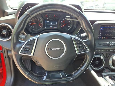 Certified 2023 Chevrolet Camaro LT RWD image 9