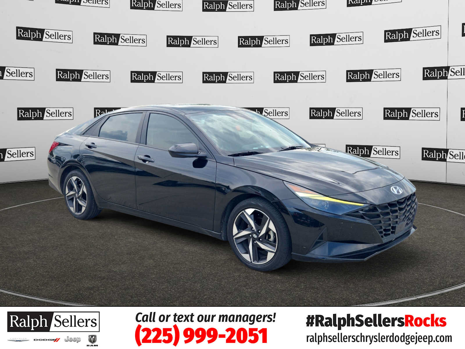 Used 2023 Hyundai Elantra SEL w/ Convenience Package FWD image 1