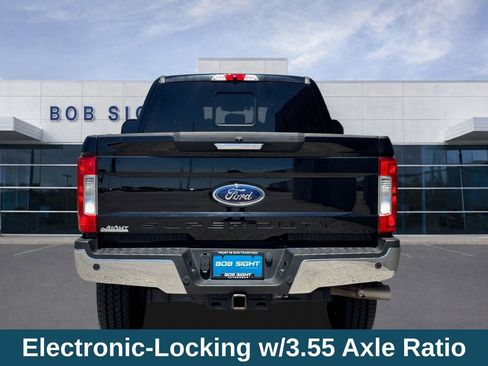 Used 2018 Ford F350 Lariat w/ Lariat Value Package AWD/4WD image 30