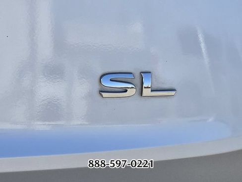 Used 2021 Nissan Rogue SL FWD image 16