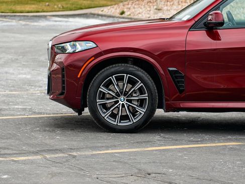 Used 2024 BMW X5 xDrive40i w/ M Sport Package image 8