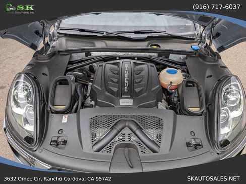 Used 2016 Porsche Macan S image 28