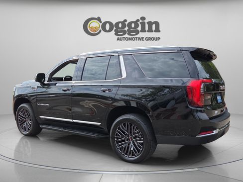 Certified 2026 GMC Yukon Elevation w/ LPO, Floor Liner Package AWD/4WD image 3