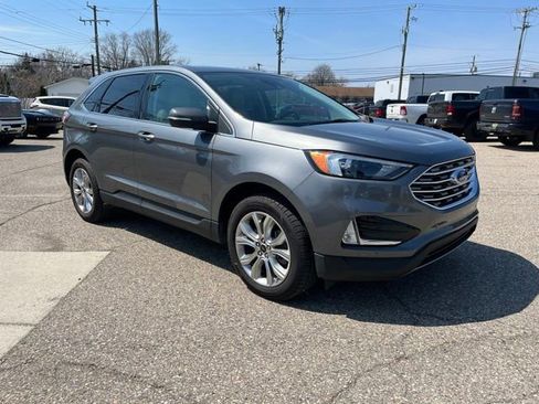 Used 2024 Ford Edge Titanium AWD/4WD image 7