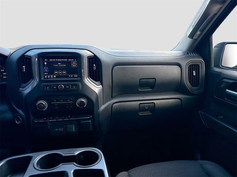 Used 2022 Chevrolet Silverado 1500 Custom image 22