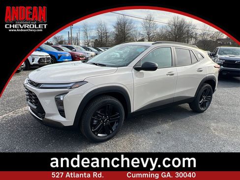 New 2026 Chevrolet Trax ACTIV w/ Driver Confidence Package image 1