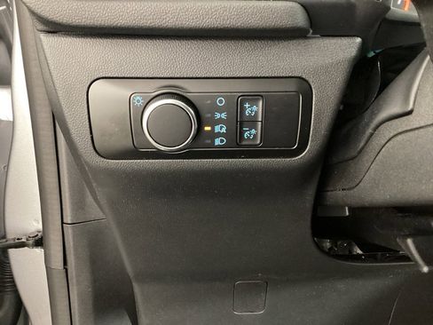 Used 2022 Ford Escape SE w/ SE Sport Appearance Package image 23