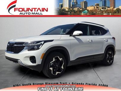 Used 2025 Kia Seltos EX