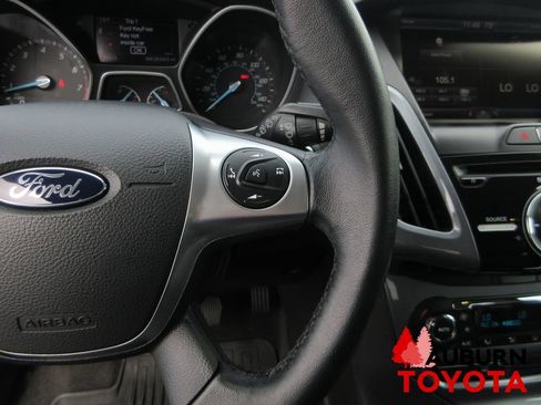 Used 2014 Ford Focus Titanium image 32