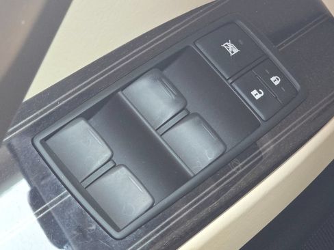 Used 2021 Lexus GX 460 Premium AWD/4WD image 25