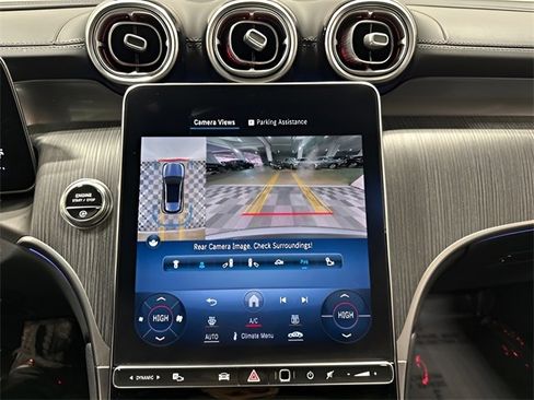 Used 2023 Mercedes-Benz GLC 300 4MATIC image 25