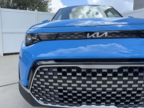 New 2025 Kia Soul EX image 16