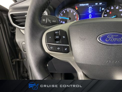 Used 2023 Ford Explorer XLT w/ Equipment Group 202A image 22