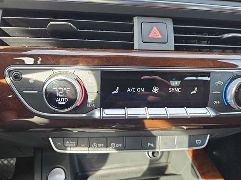 Used 2017 Audi A4 2.0T Premium Plus w/ Premium Plus Package image 16