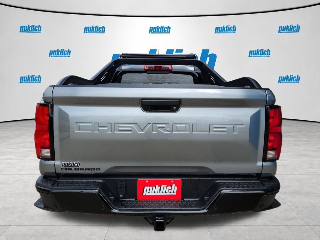 New 2026 Chevrolet Colorado Z71 w/ Midnight Edition AWD/4WD image 4