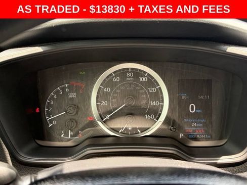Used 2021 Toyota Corolla LE w/ LE Convenience Package FWD image 18