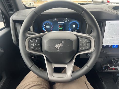 New 2025 Ford Bronco Badlands AWD/4WD image 11