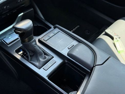 Certified 2022 Lexus ES 350 w/ Premium Package FWD image 34