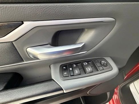 Used 2023 RAM 1500 Big Horn AWD/4WD image 24