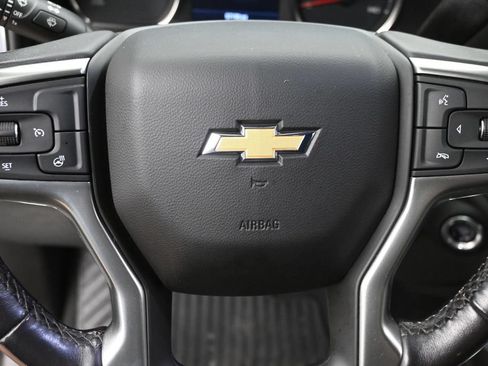 Used 2021 Chevrolet Silverado 1500 LTZ AWD/4WD image 19