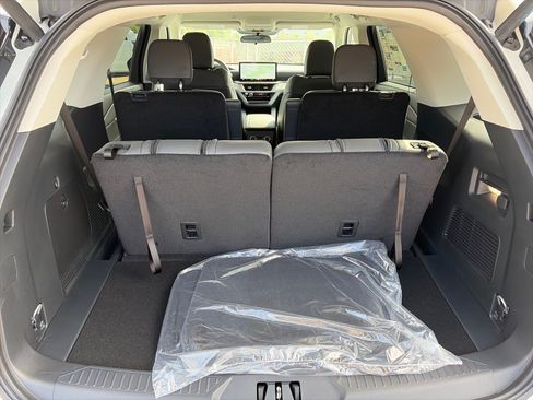 New 2026 Ford Explorer Active w/ Active Comfort Package AWD/4WD image 19