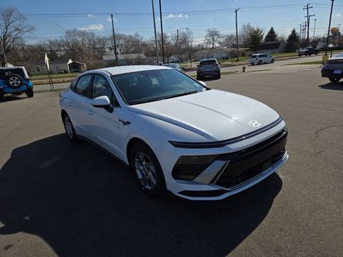 New 2026 Hyundai Sonata SE image 4