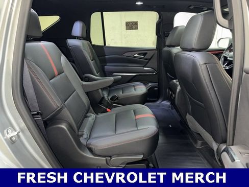 Used 2024 Chevrolet Traverse RS w/ LPO, Floor Liner Package image 21