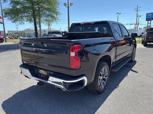 Used 2021 Chevrolet Silverado 1500 LT w/ Texas Edition Plus image 5