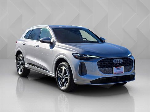 New 2025 Audi Q5 2.0T Premium Plus image 8