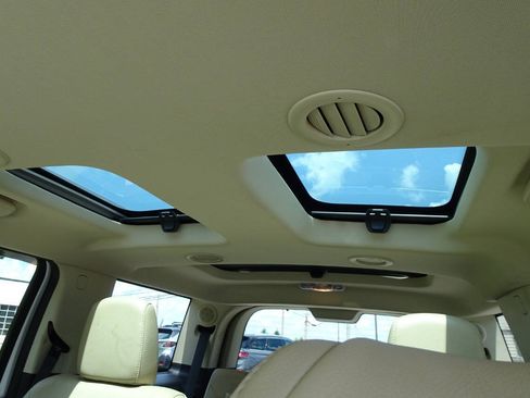 Used 2013 Ford Flex Limited FWD image 16