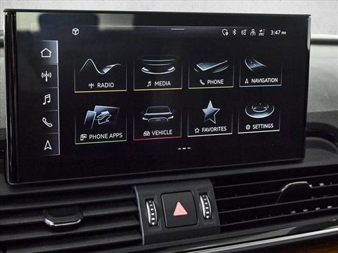 Used 2023 Audi Q5 2.0T Premium Plus w/ Premium Plus Package AWD/4WD image 13