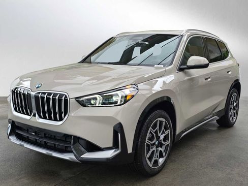 New 2026 BMW X1 xDrive28i AWD/4WD image 7