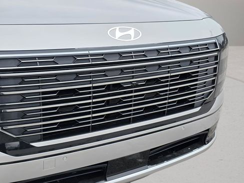 New 2026 Hyundai Palisade Calligraphy FWD image 9