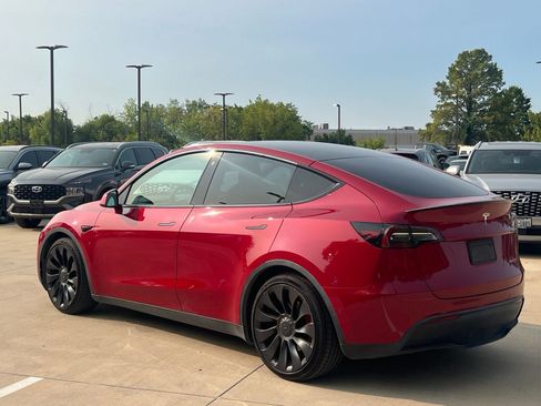 Used 2022 Tesla Model Y Performance AWD/4WD image 10