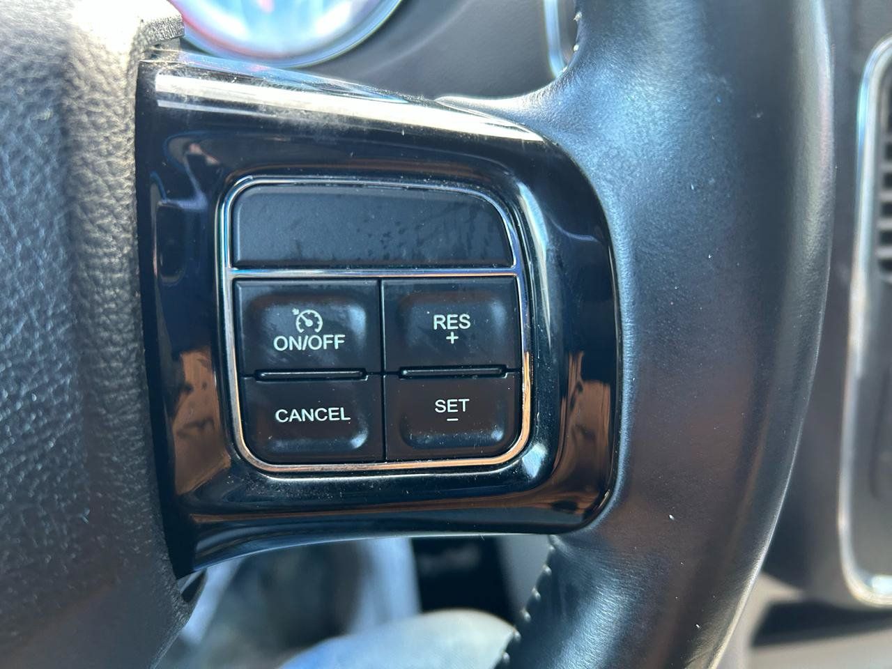 Used 2018 Dodge Grand Caravan SXT FWD image 16