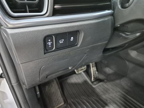 Used 2025 Kia Sorento SX AWD/4WD image 36