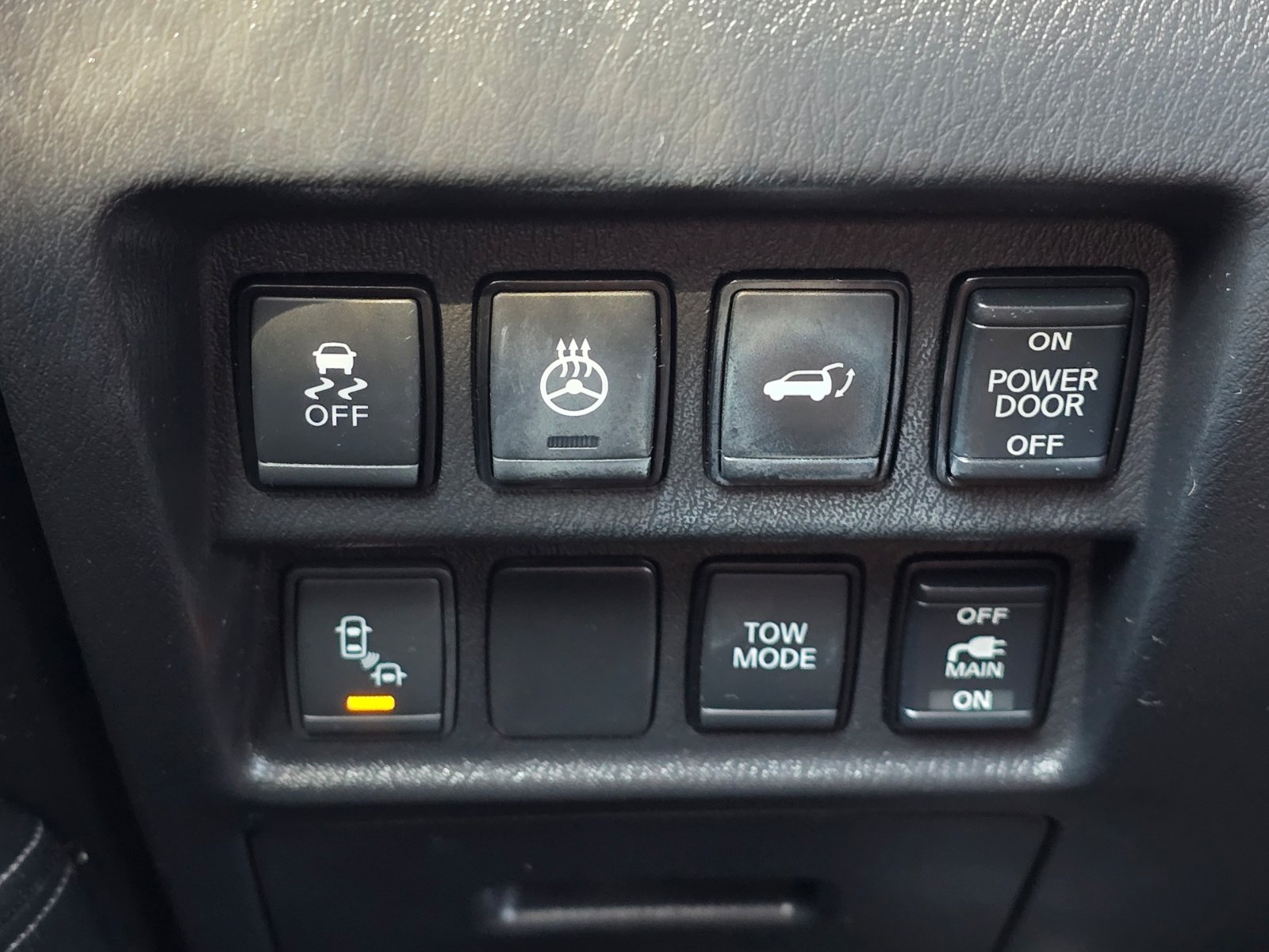 Used 2017 Nissan Pathfinder Platinum FWD image 22