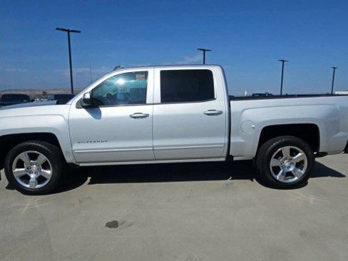 Used 2017 Chevrolet Silverado 1500 LT w/ All Star Edition RWD image 5