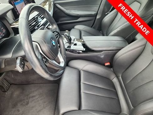 Used 2020 BMW 530i w/ Convenience Package RWD image 12