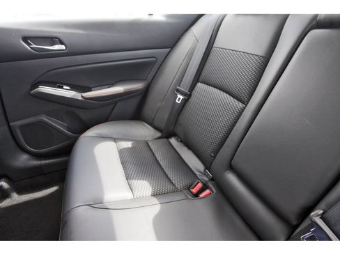 Certified 2025 Nissan Altima 2.5 SR FWD image 14