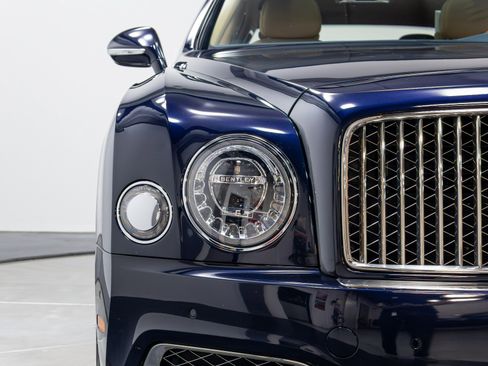 Used 2017 Bentley Mulsanne image 62