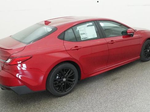 New 2026 Toyota Camry SE FWD image 9