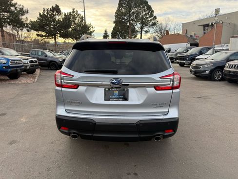 Used 2024 Subaru Ascent Limited w/ Technology Package AWD/4WD image 7