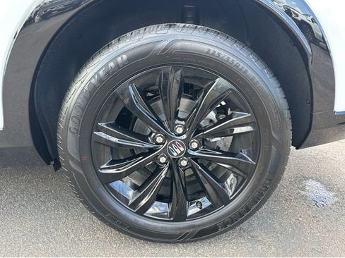 New 2026 Buick Envista Sport Touring w/ Convenience I Package FWD image 15