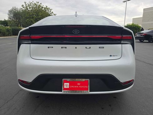 Certified 2023 Toyota Prius LE image 14