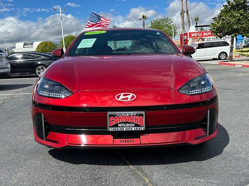 Used 2024 Hyundai Ioniq 6 SE RWD image 2