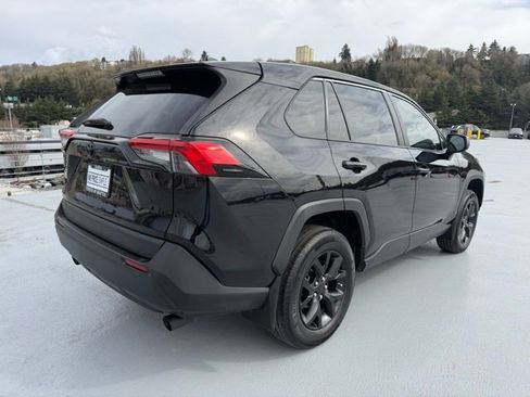 Certified 2023 Toyota RAV4 LE image 5