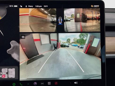 Used 2024 Tesla Model Y Performance AWD/4WD image 13