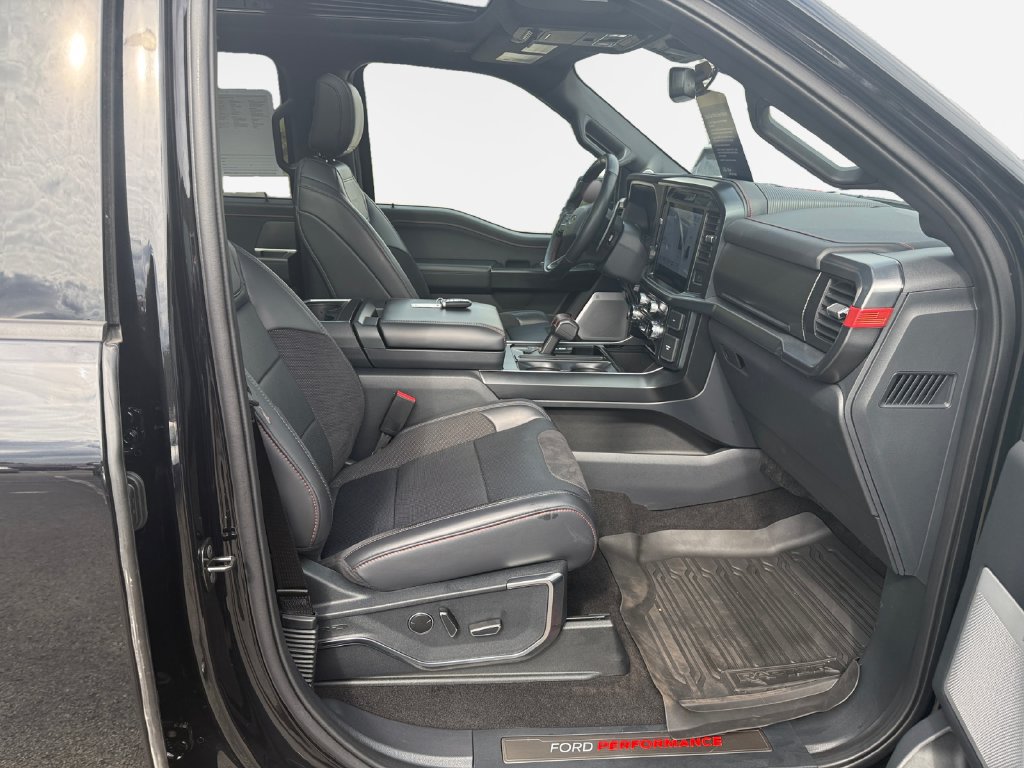 Used 2025 Ford F150 Raptor AWD/4WD image 26